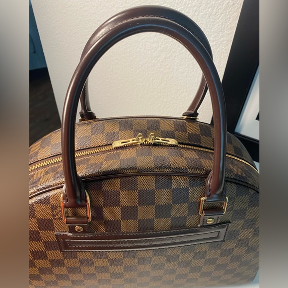 Louis Vuitton Damier Ebene Nolita COA - Picture 7 of 16
